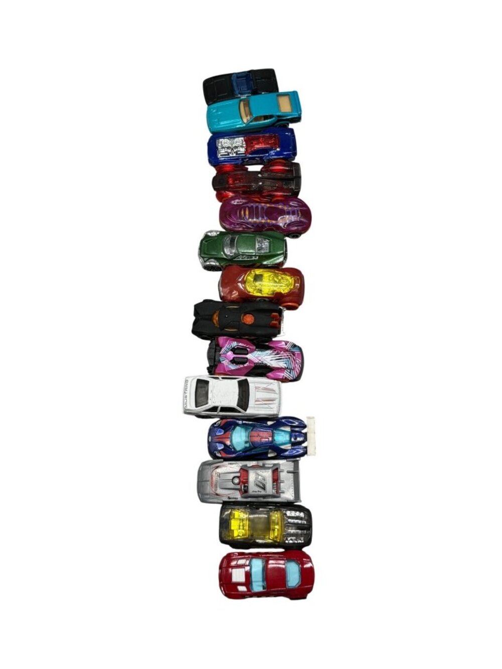 lot of 15 die-cast toy cars mix of vibrant colors, and varying styles READ